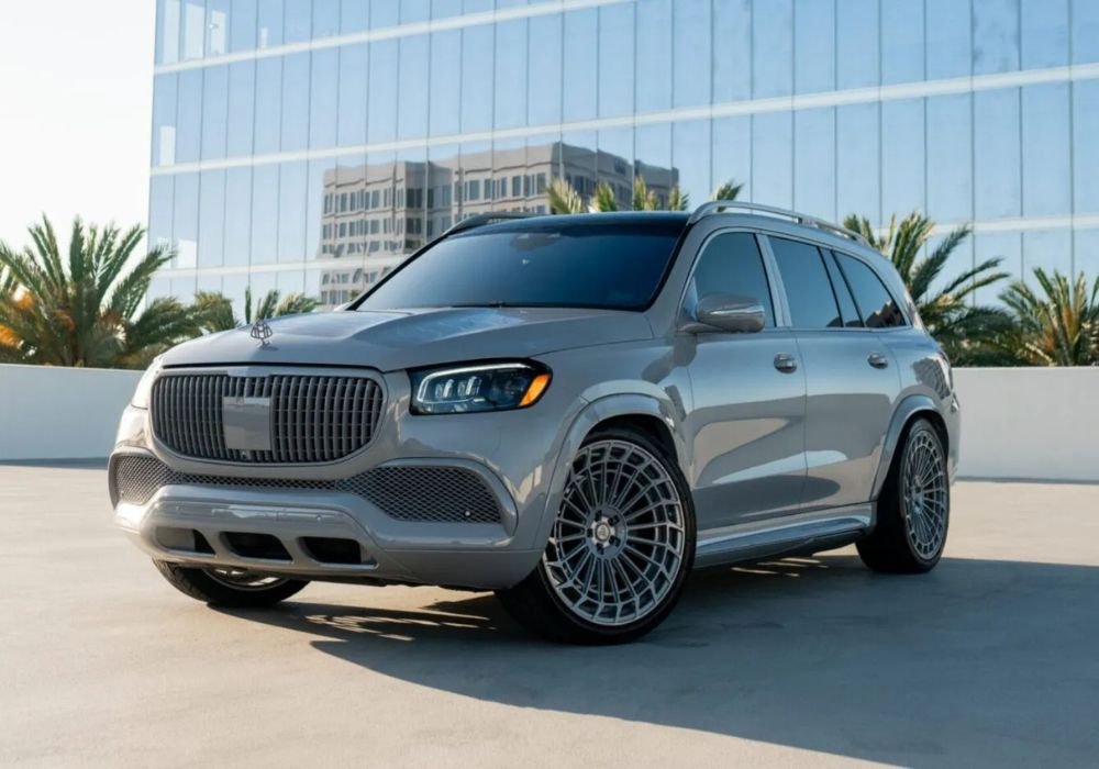 Kim Kardashian GLS 600 Rental | Plush Houston Rentals