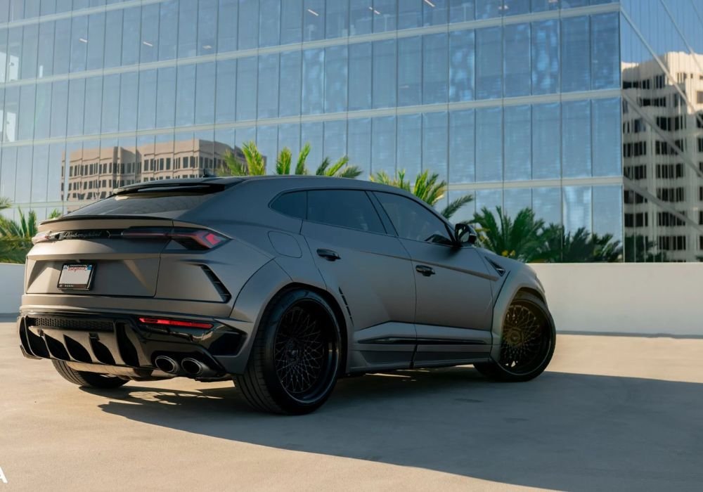 Lamborghini Urus Widebody Rental | Plush Houston Rentals