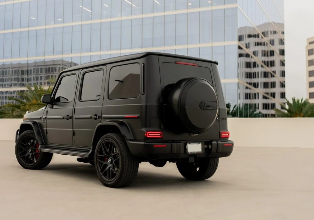 Black Mercedes-AMG G63 Rental | Plush Houston Rentals