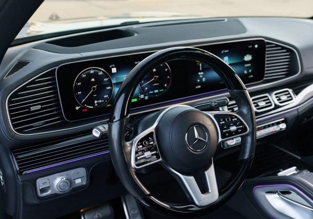 Kim Kardashian GLS 600 Rental | Plush Houston Rentals