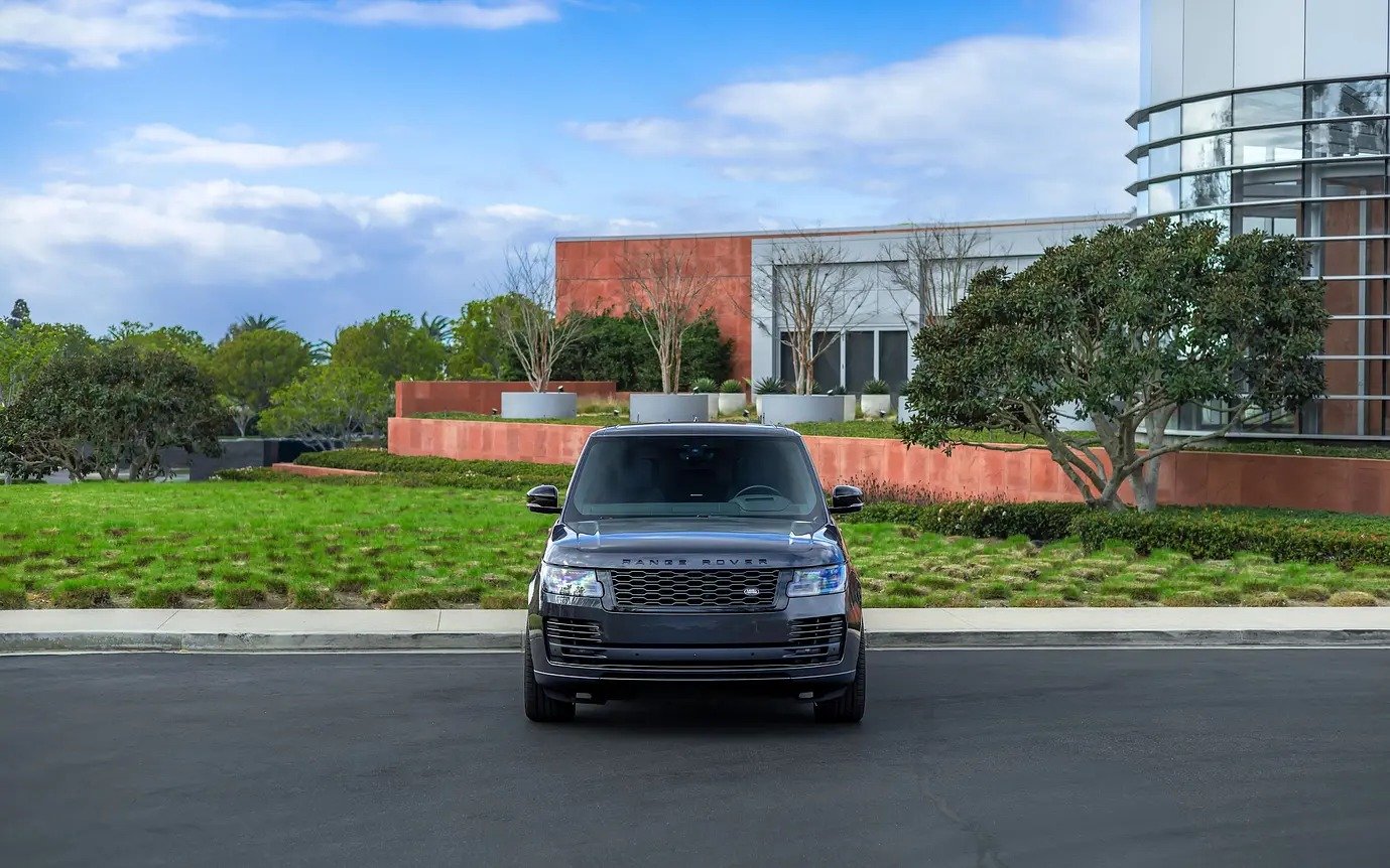 Range Rover P525 Rental in LA & Orange County | Plush Houston